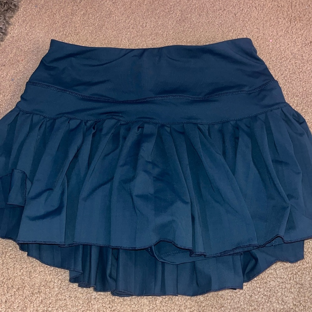 Gold hinges skirt